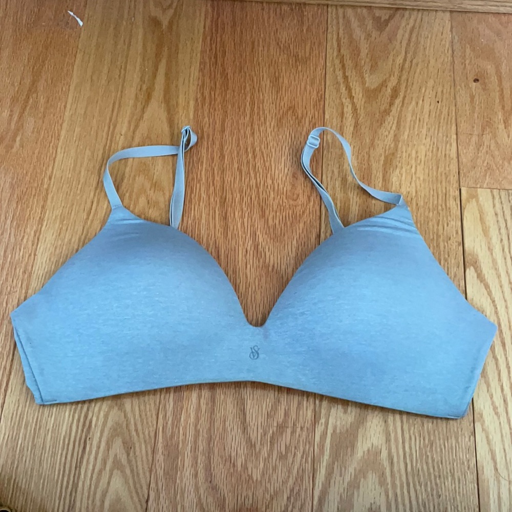Gray VS wireless bra